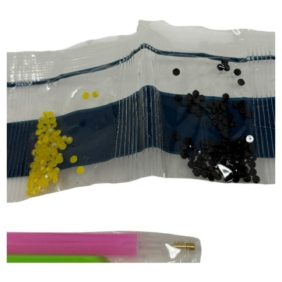 Sanrio Hello Kitty Rhinestone Silver and Pink Make Your Own Hair Brush Set - Picture 7 of 10